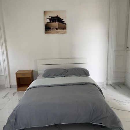 Room Calais Esterno foto