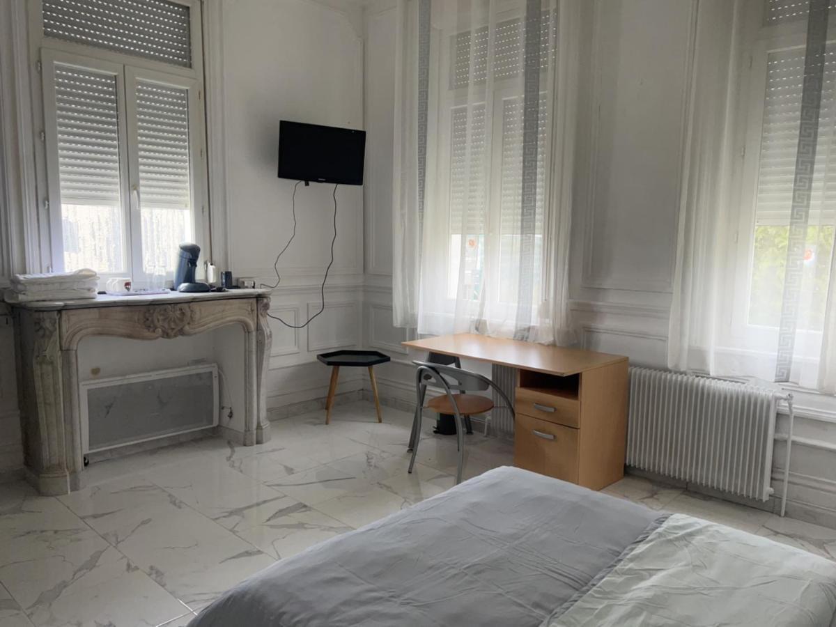 Room Calais Esterno foto